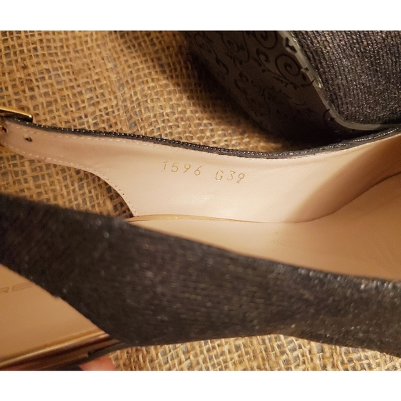 Brenda Zaro Pointed Toe Denim Gold Slingback Pumps - Picture 9 of 9